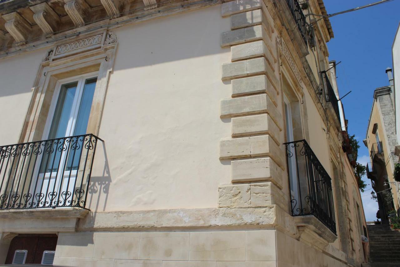 Baroni Giampiccolo Suite Ragusa Exterior foto